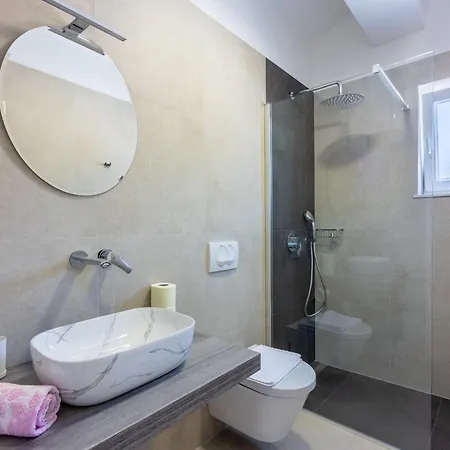 Luxury Apartments Lovorka 3 & 4***/**** Selce Exterior photo