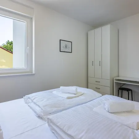 Luxury Apartments Lovorka 3 & 4***/**** Selce Exterior photo